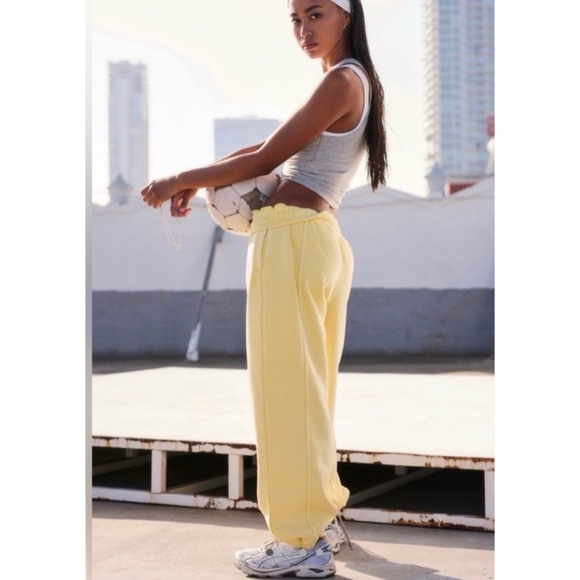 Free People Movement Sprint to the Finish Pant in Daylight Yellow Size M - Picture 12 of 12
